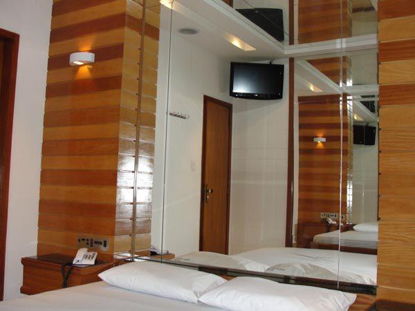 Double Room Spa Bath