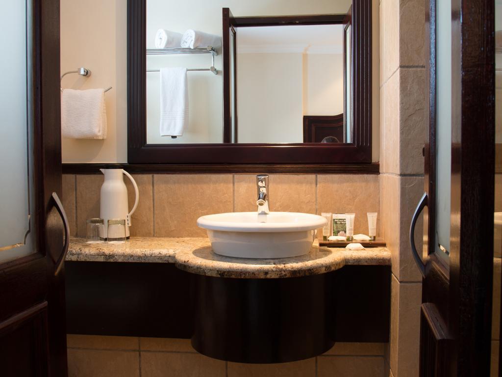Family Suite,1213267249:JPEG