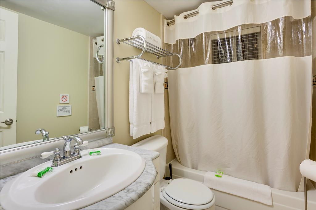 Queen Suite