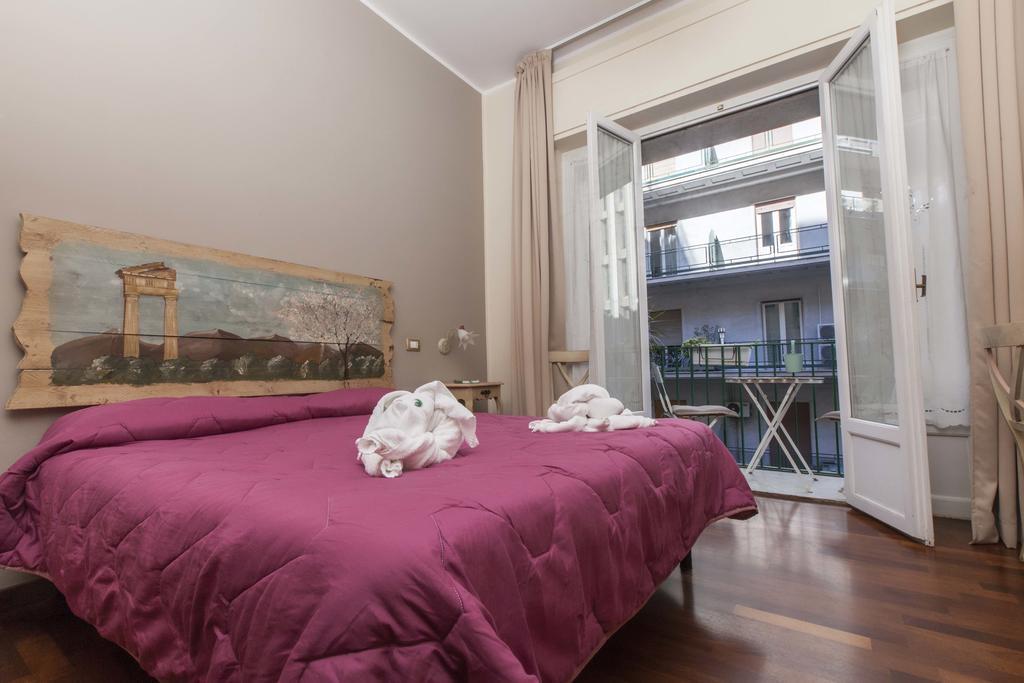 Deluxe Double Room Balcony,683910918:JPEG