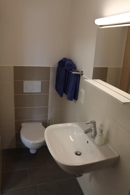 Budget Double Room,386954038:JPEG
