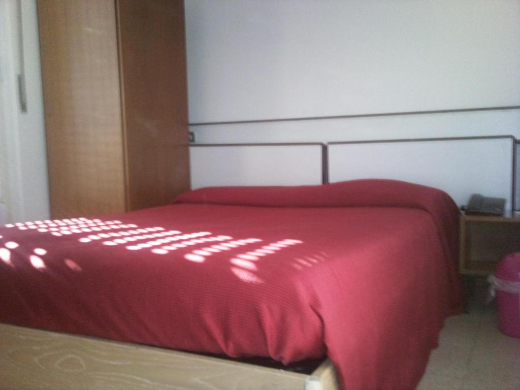 Single Room Private Bathroom