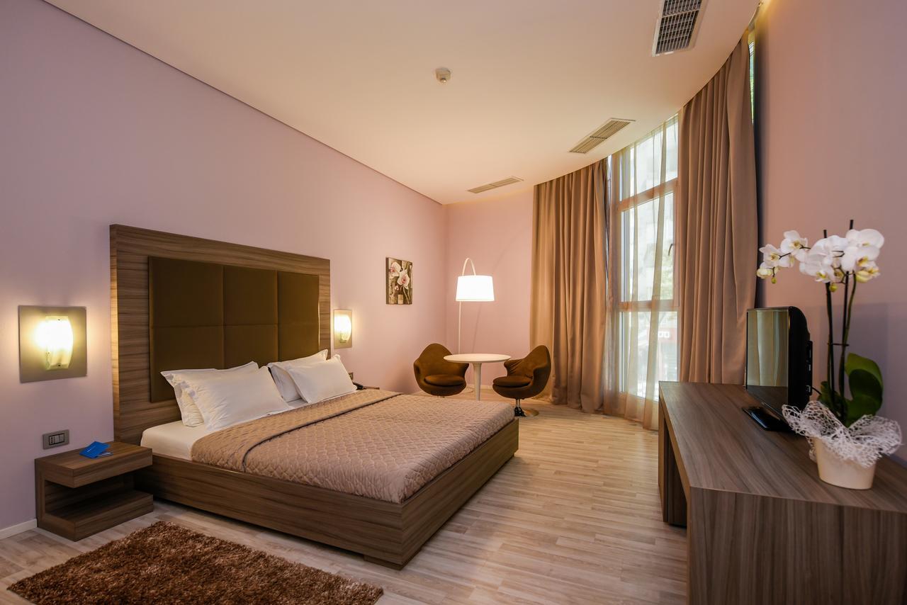 Superior Double Room,777061780:JPEG