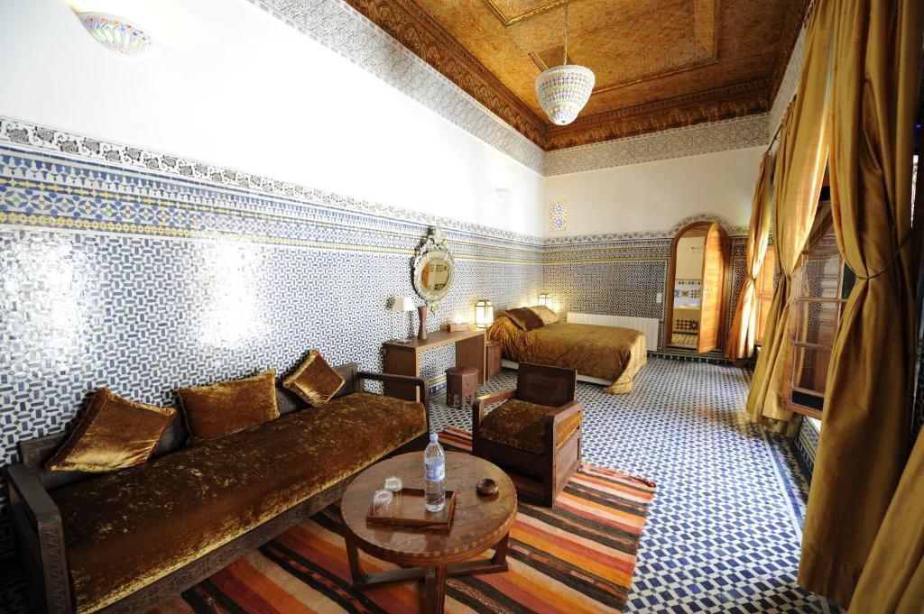 El R'bab Suite,66381724:JPEG