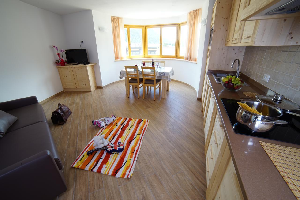One-Bedroom Apartment,545579316:JPEG