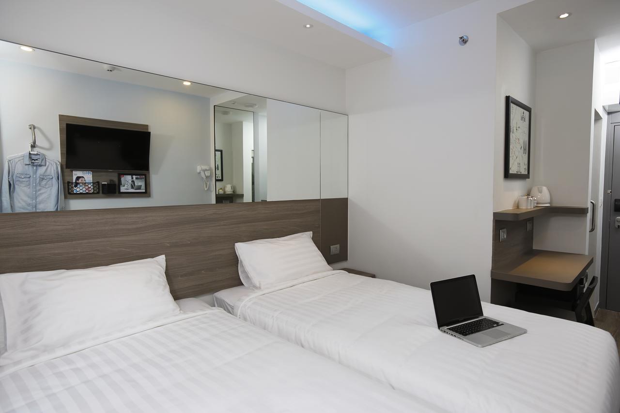 Twin Room,662749077:JPEG