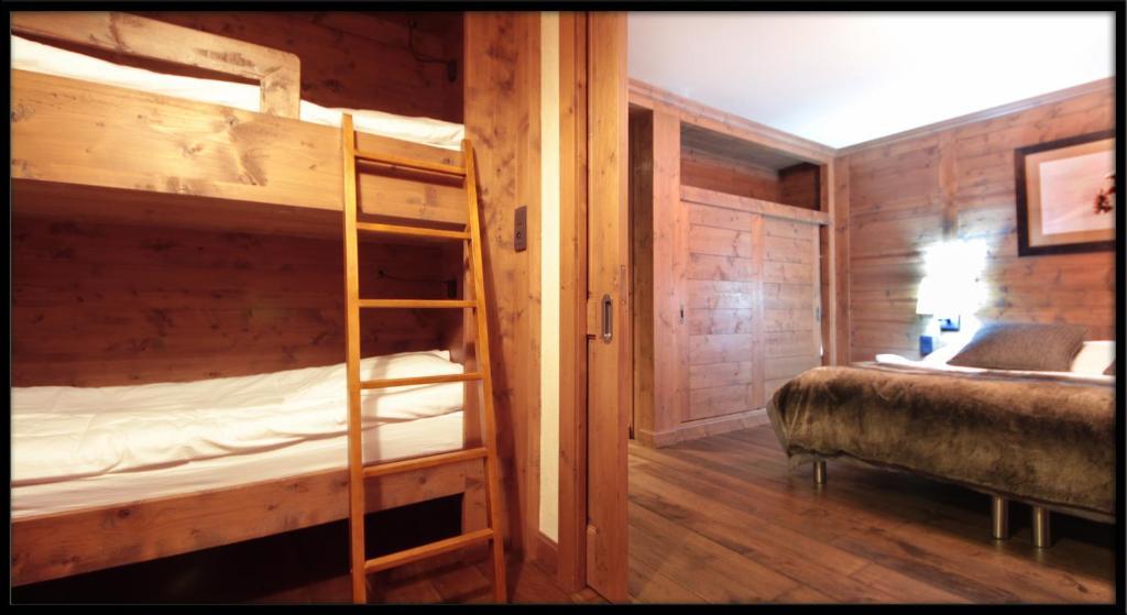 Deluxe Double Room,136305537:JPEG