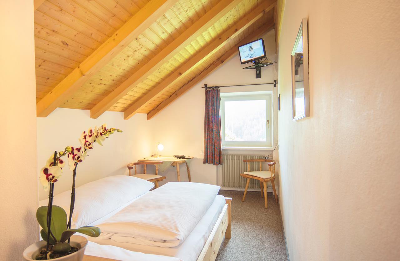 Two-Bedroom Suite,639259827:JPEG