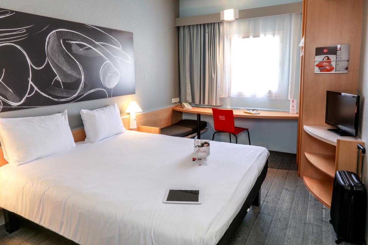 Standard Room One Double Bed One Single Bed