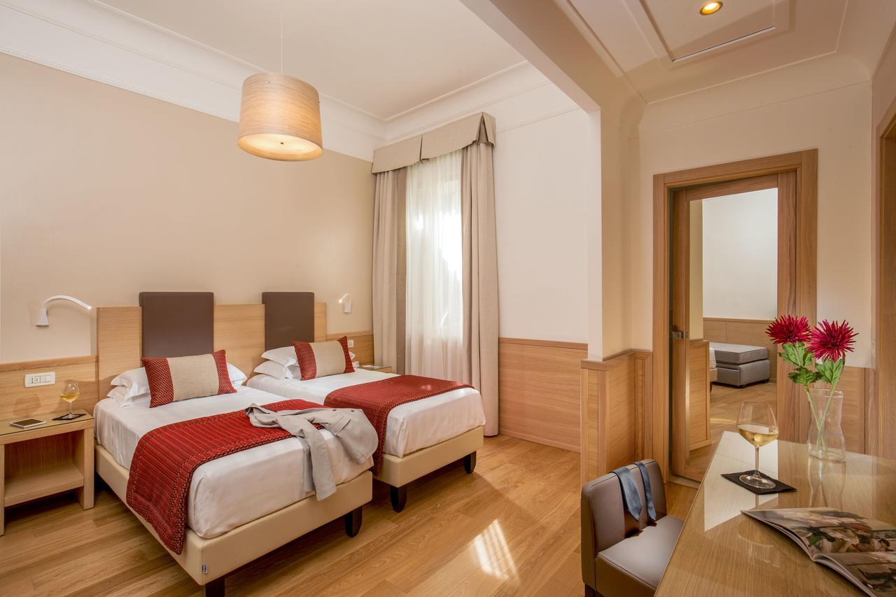 Superior Double or Twin Room,670477317:JPEG