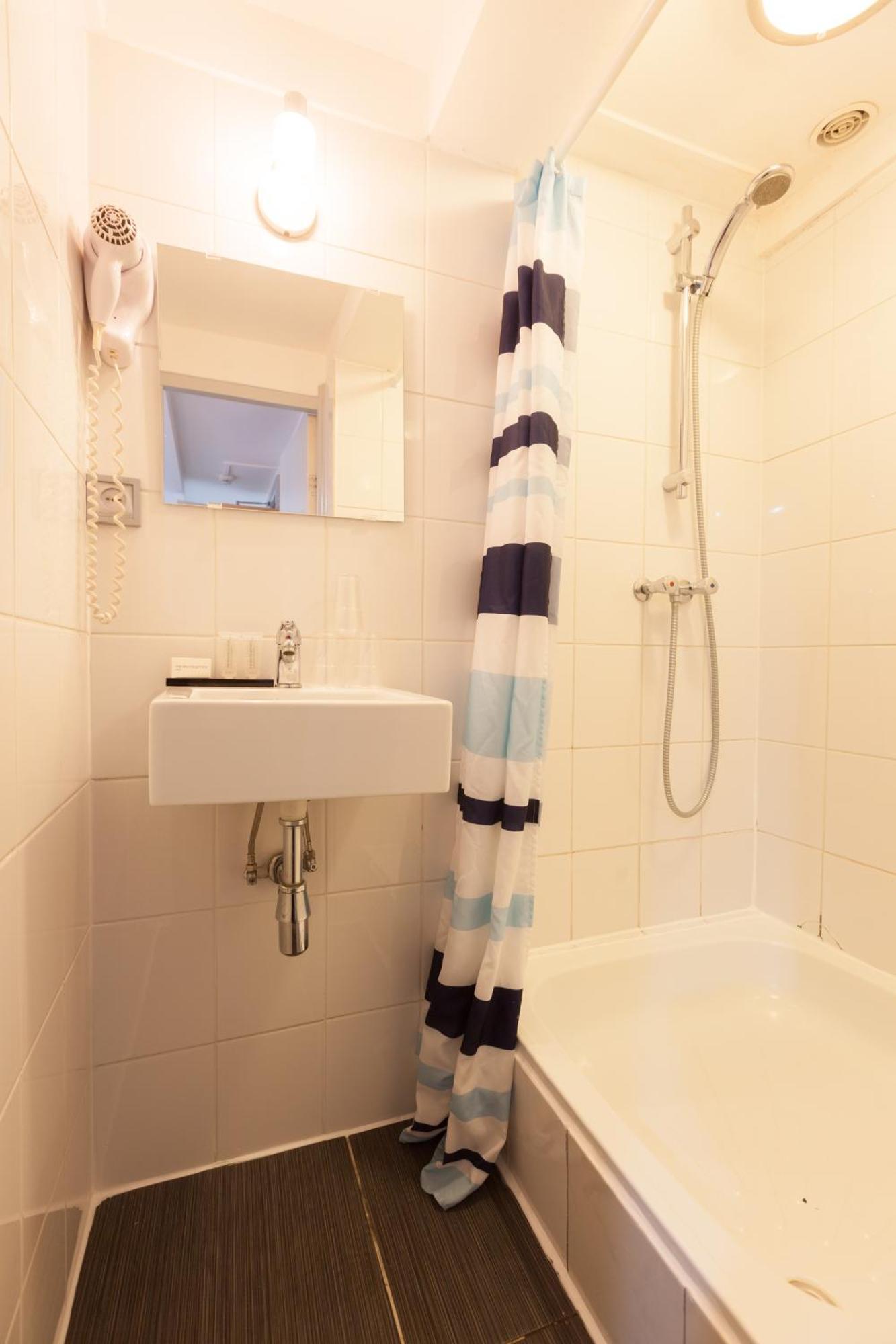 Standard Triple Room,1021910440:JPEG