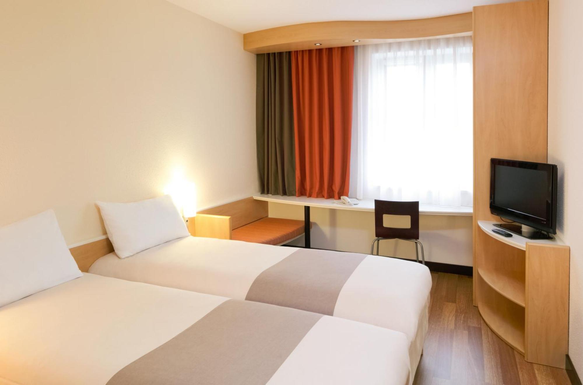 Standard Twin Room,1742633923:JPEG