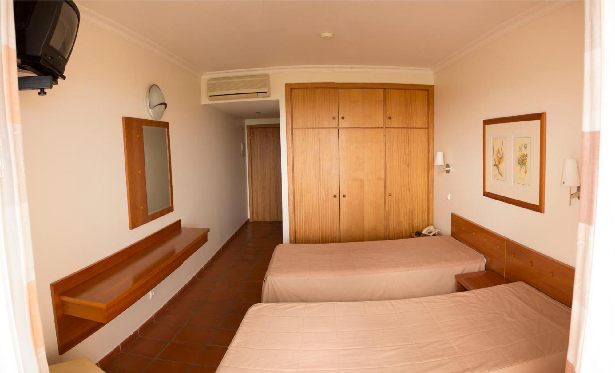 Single Room Sea Mountain View