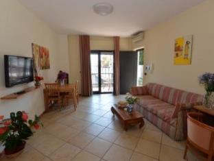 Miramare Apartment