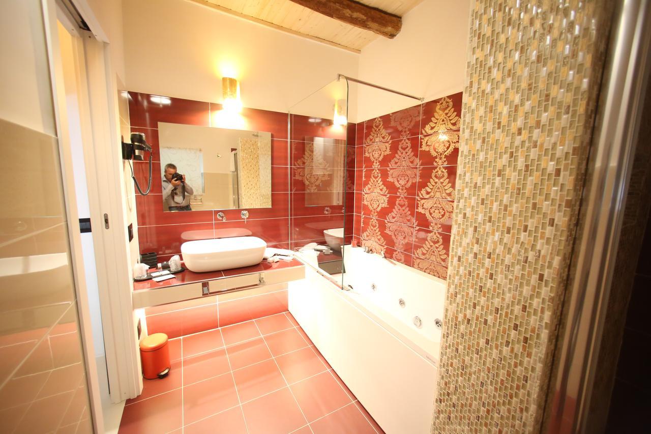 Deluxe Double Room Spa Bath