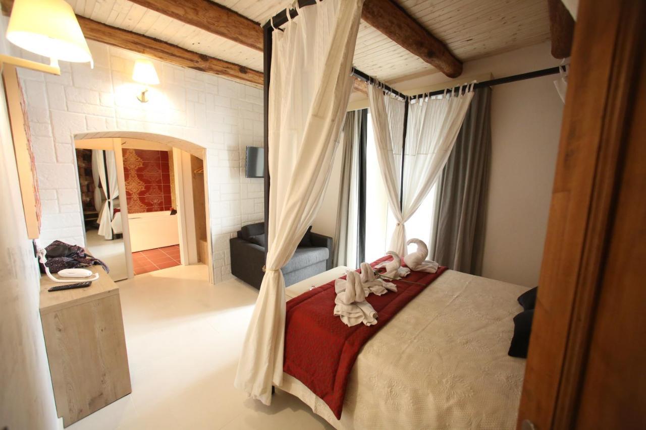 Deluxe Double Room Spa Bath