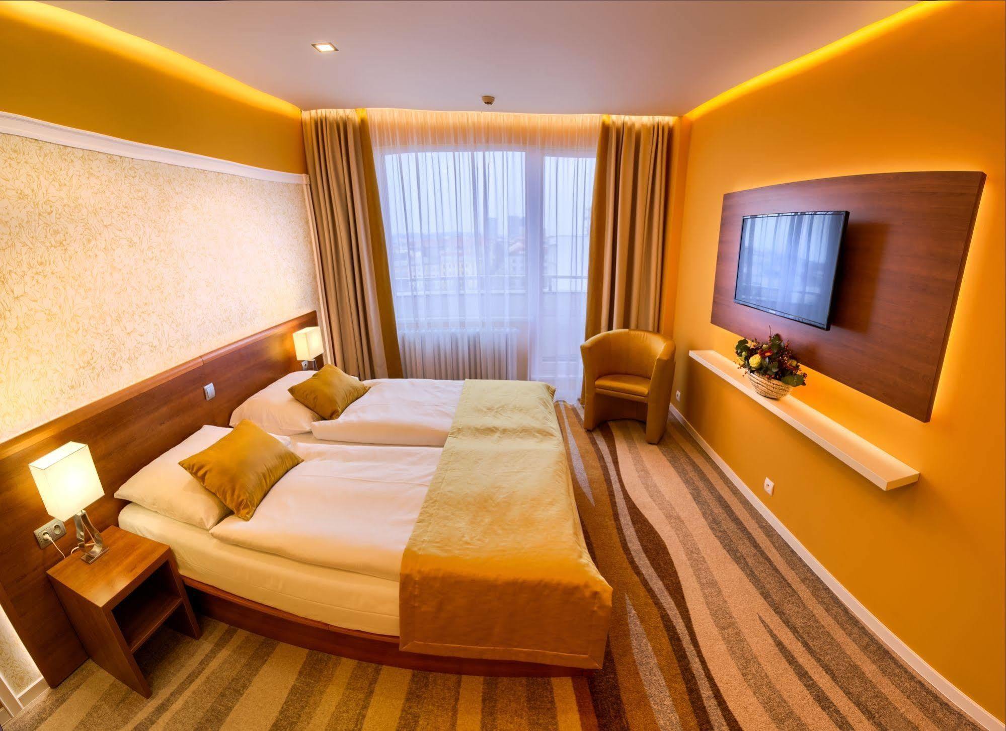 Premium Double or Twin Room Access to public Relax Centre
