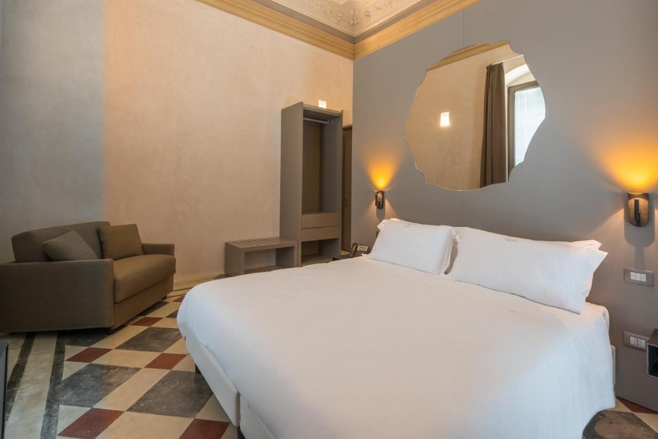 Deluxe Double or Twin Room Balcony