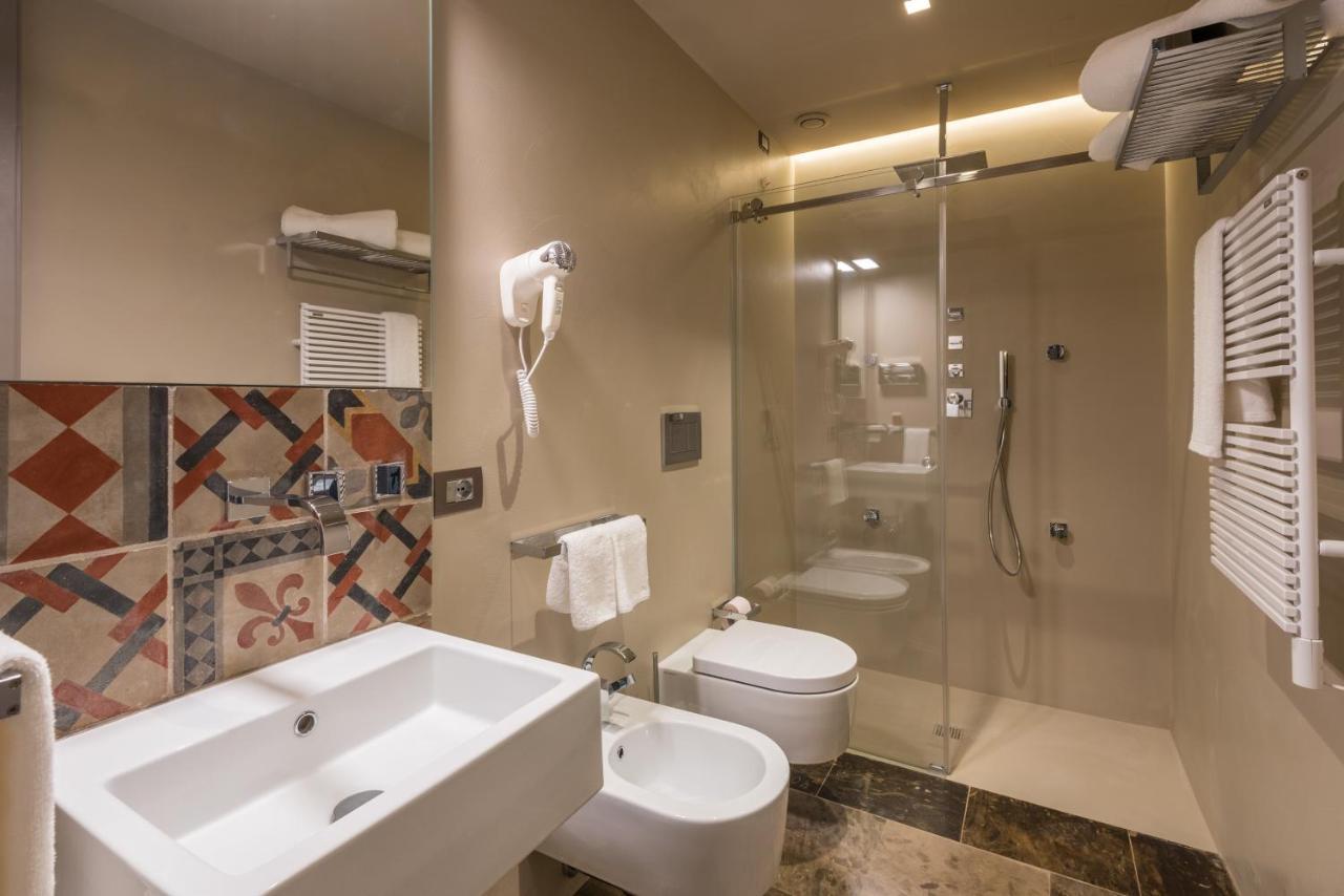 Deluxe Double or Twin Room Balcony