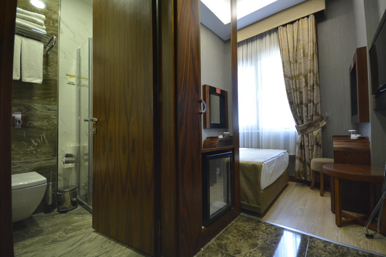 Small Single Room,719520736:JPEG