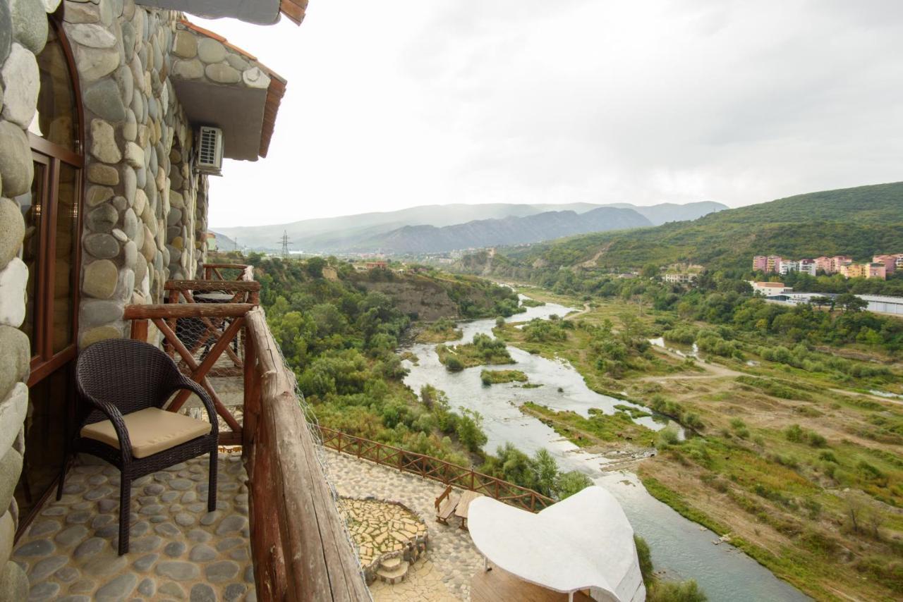 Deluxe Double or Twin Room River View