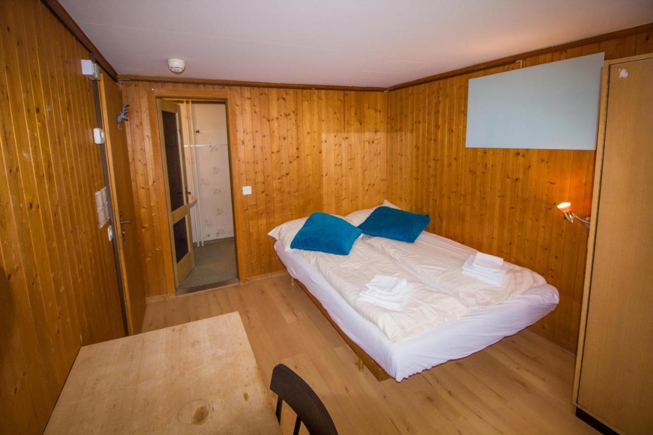 Double Room Private Bathroom