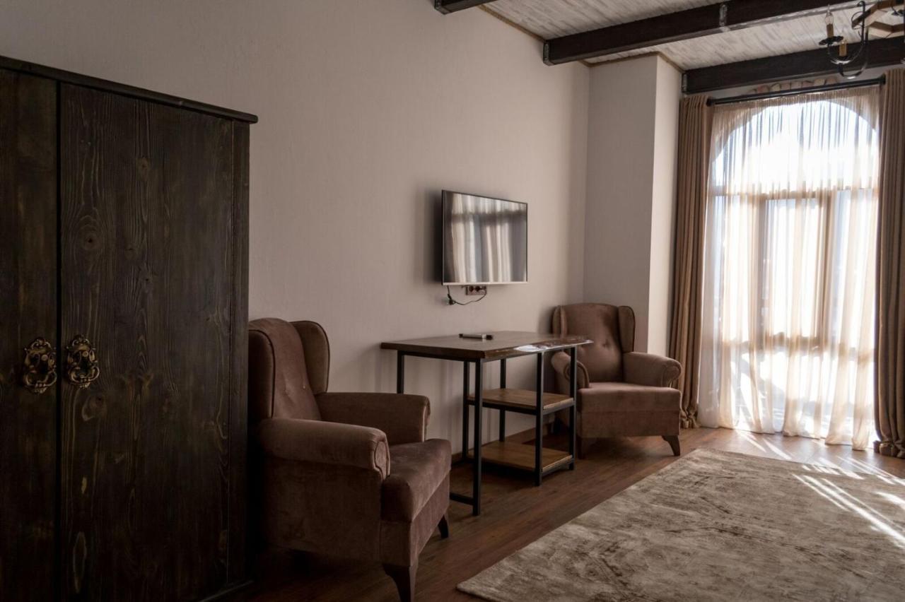 Deluxe Double or Twin Room River View