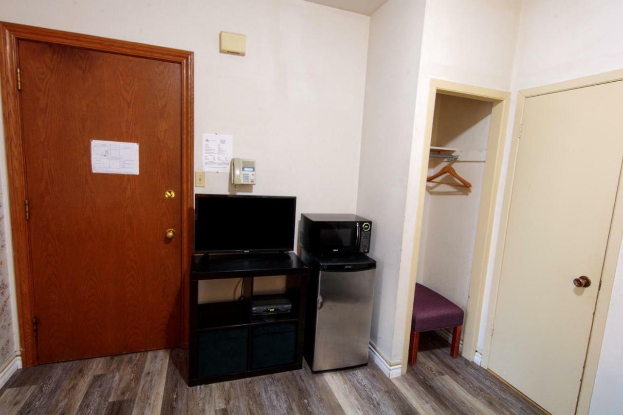 Double Room Two Double Beds