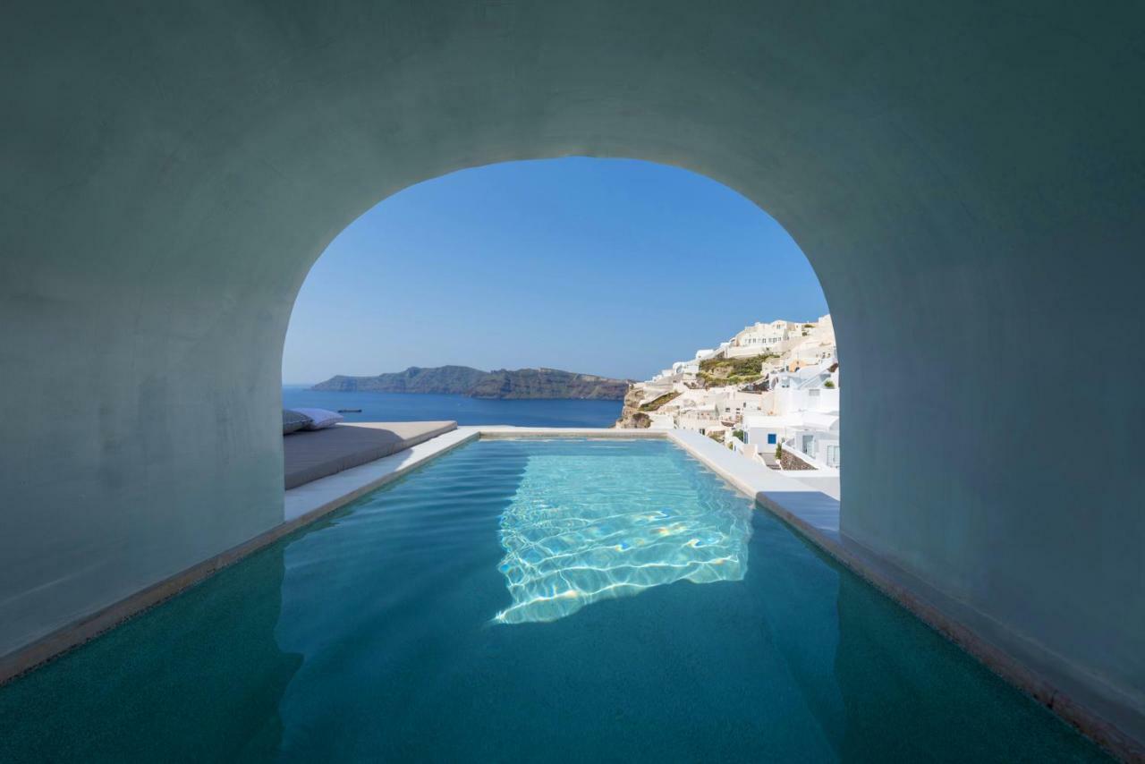 Majestic Suite private outdoor heated plunge pool Caldera view,792524139:JPEG