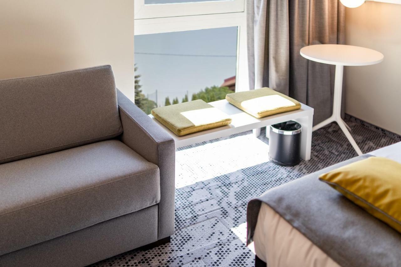Family Room with 1 Double Bed and 1 Sofa Bed,932294452:JPEG