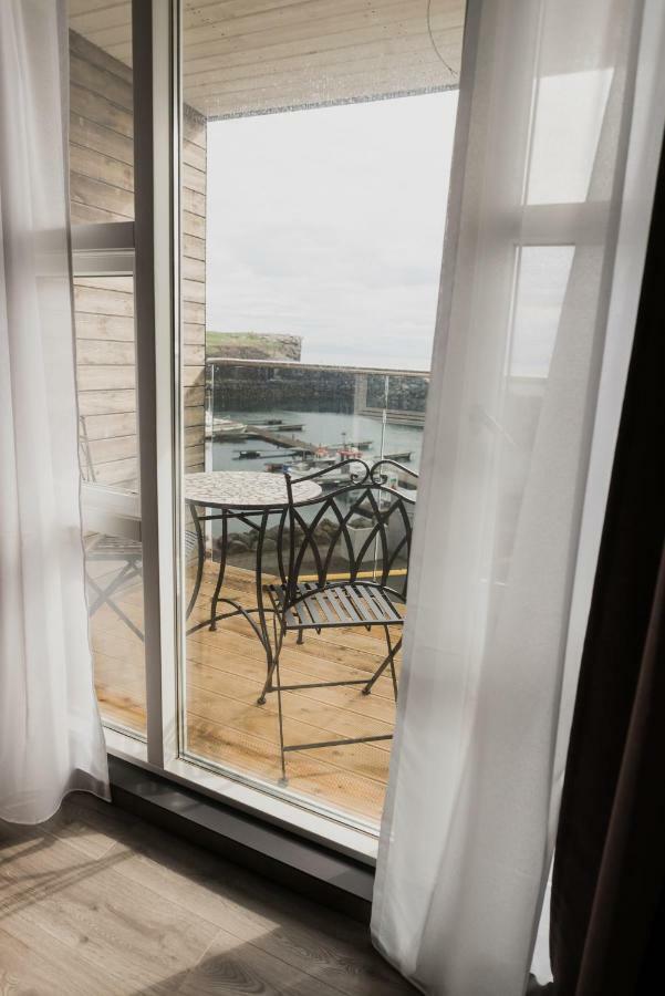 Double or Twin Room Sea View