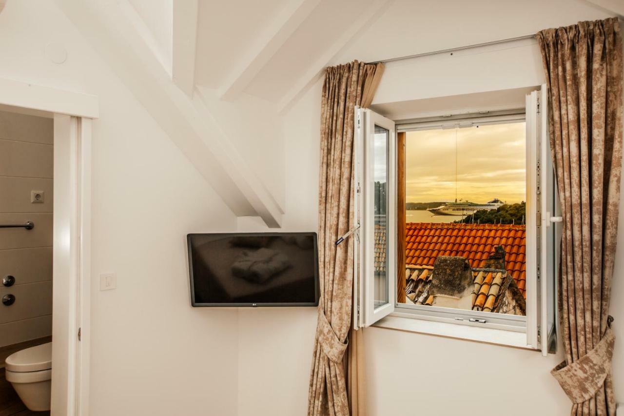 Superior Double or Twin Room with Sea View