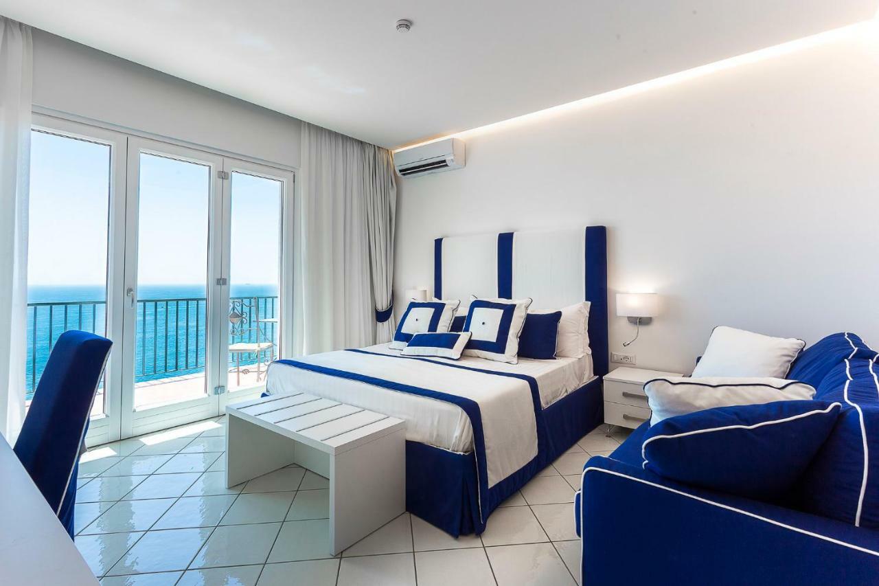 Superior Double Room,1359996494:JPEG