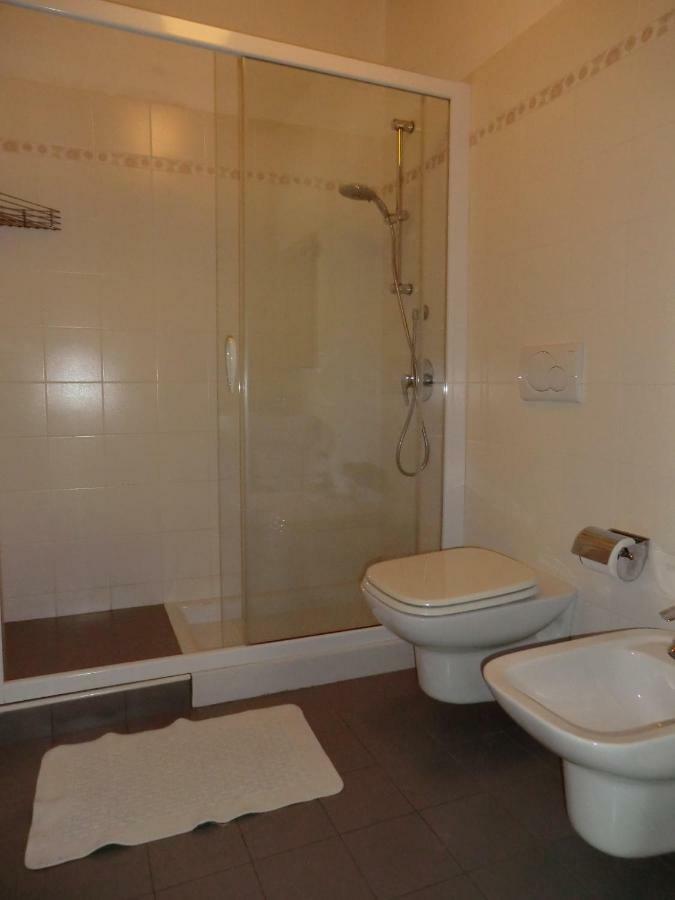 One-Bedroom Apartment,836053886:JPEG
