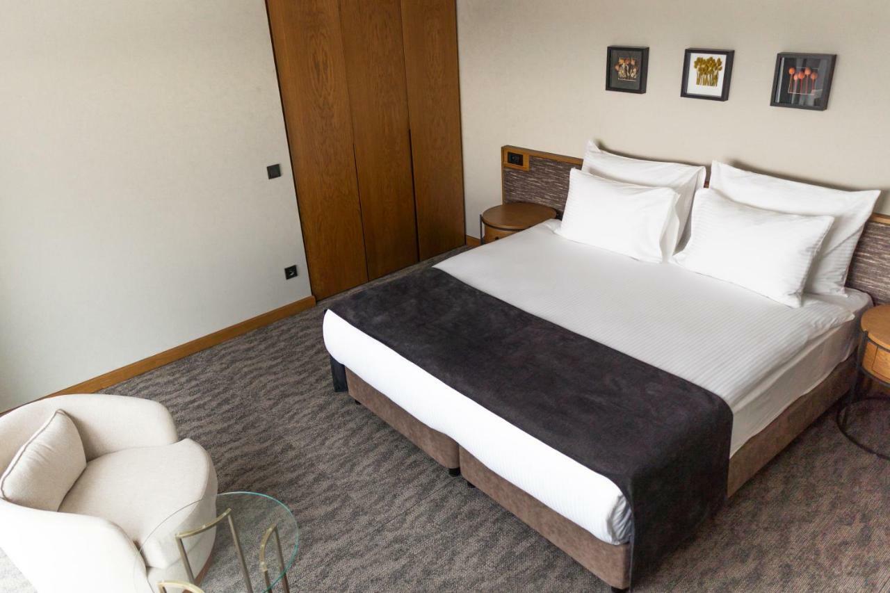 Deluxe Double or Twin Room Sea View,838442495:JPEG