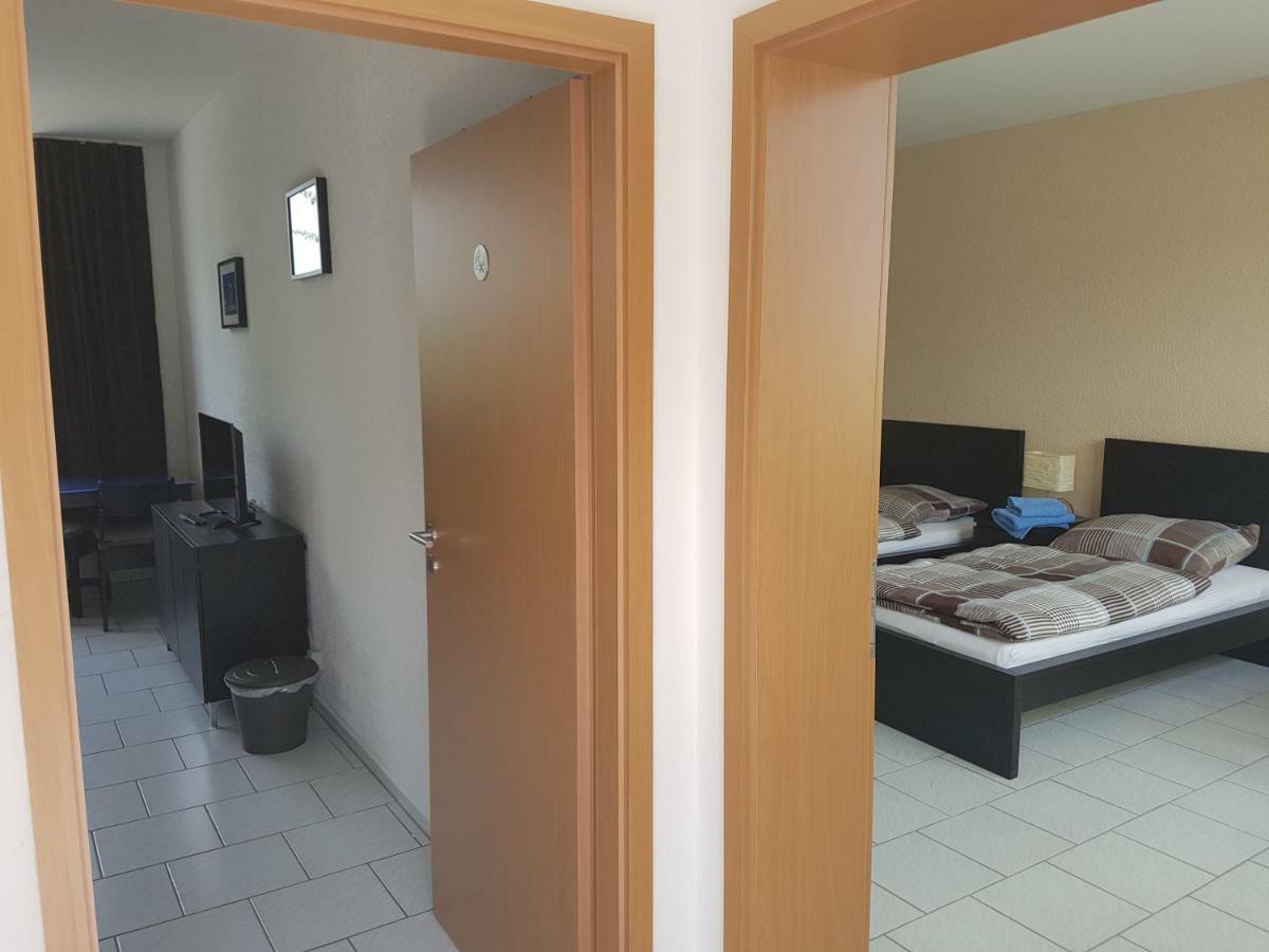 Family Room,855890309:JPEG
