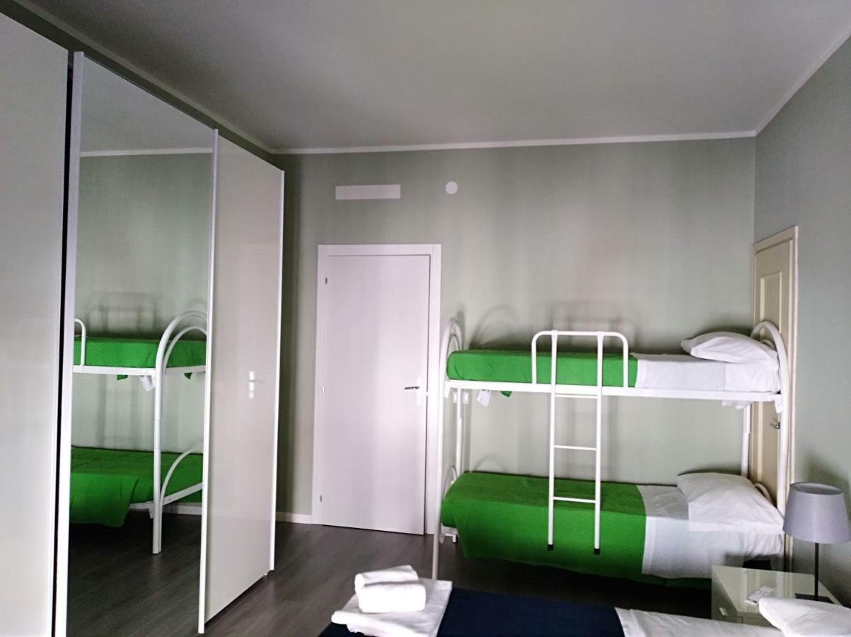 Economy Vierbettzimmer mit Gemeinschaftsbad