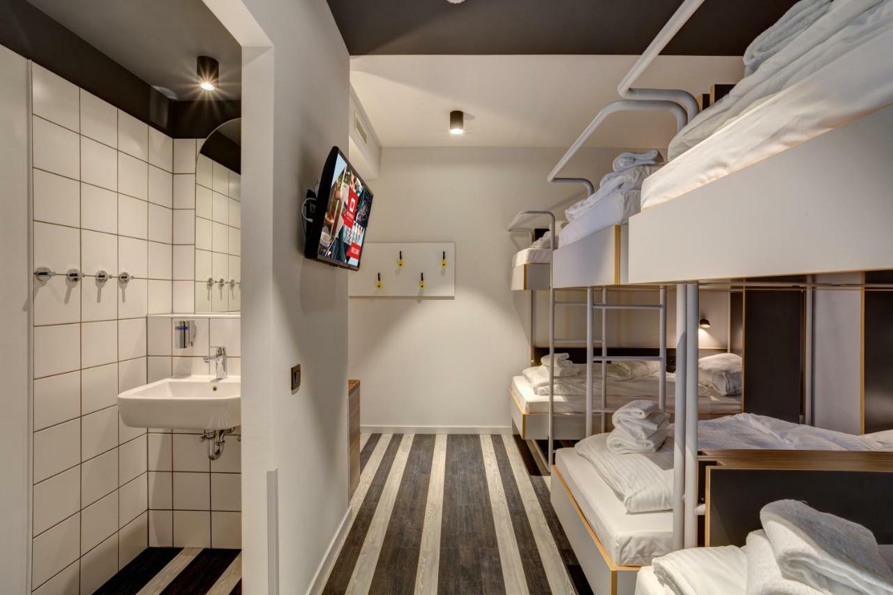 6-Bed Room Bunkbeds only,888322378:JPEG