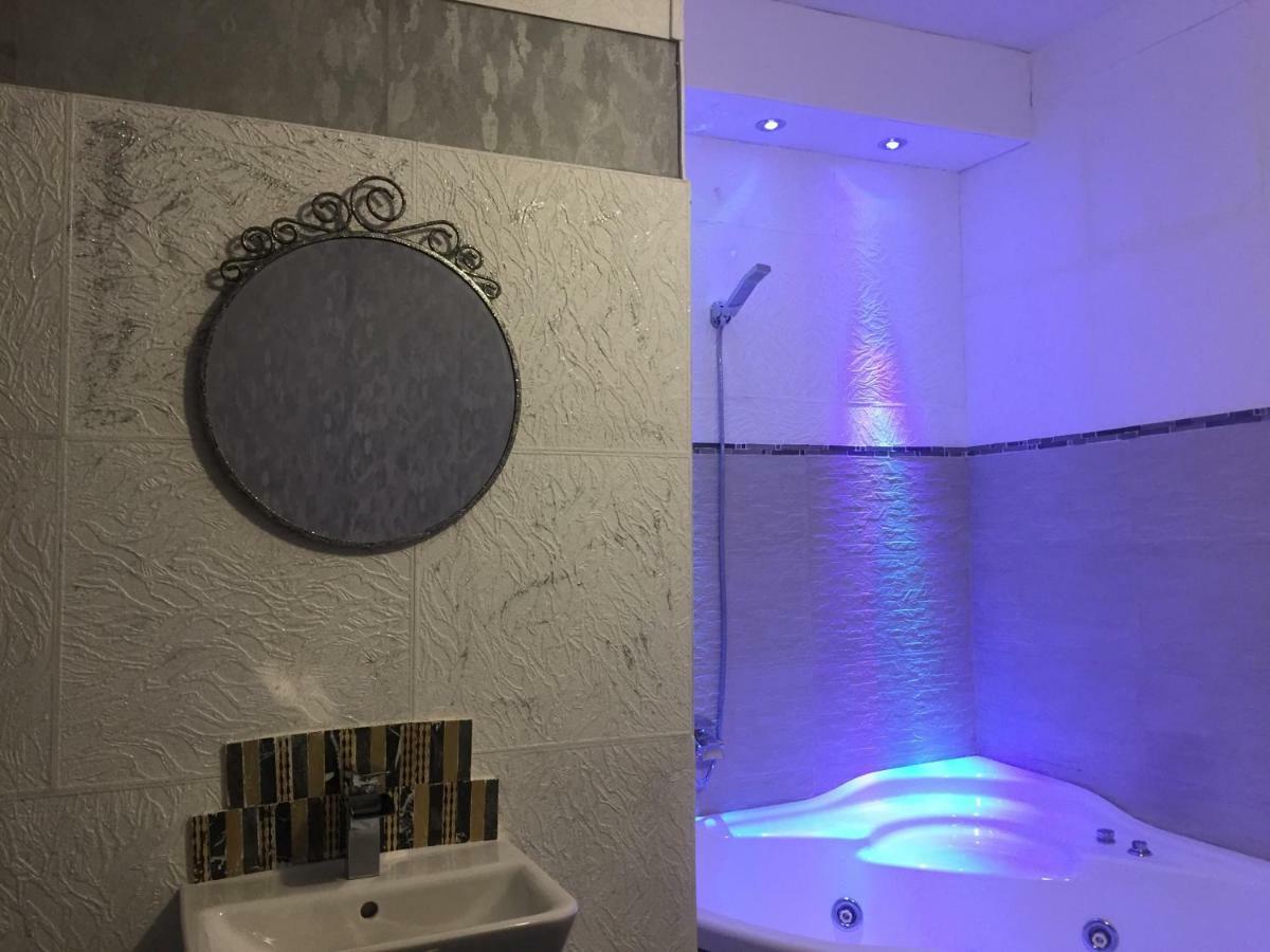 Double Room Spa Bath
