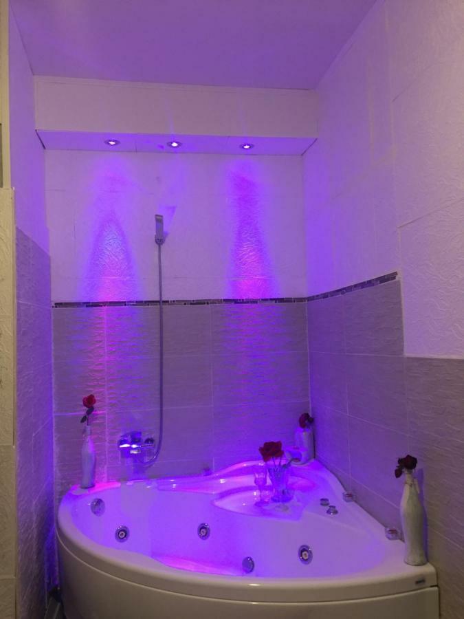 Double Room Spa Bath