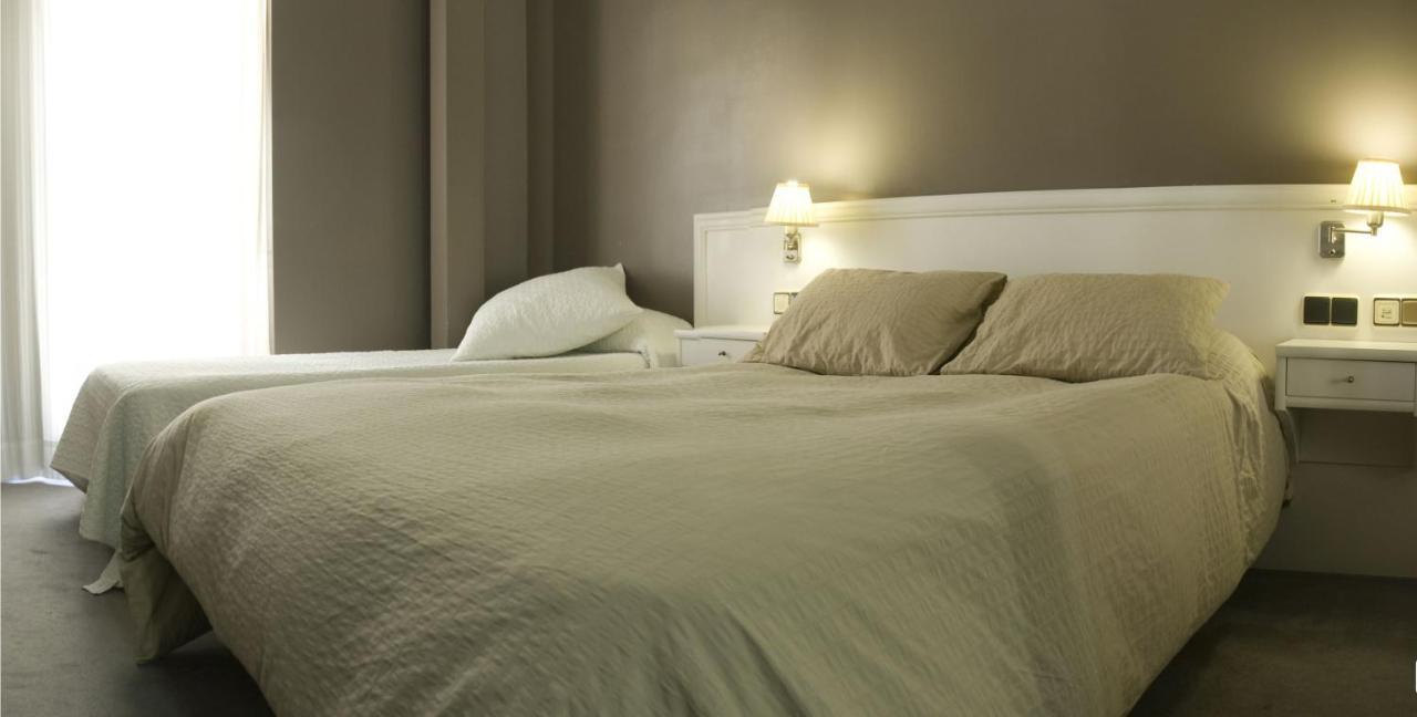 Triple Room,917302180:JPEG
