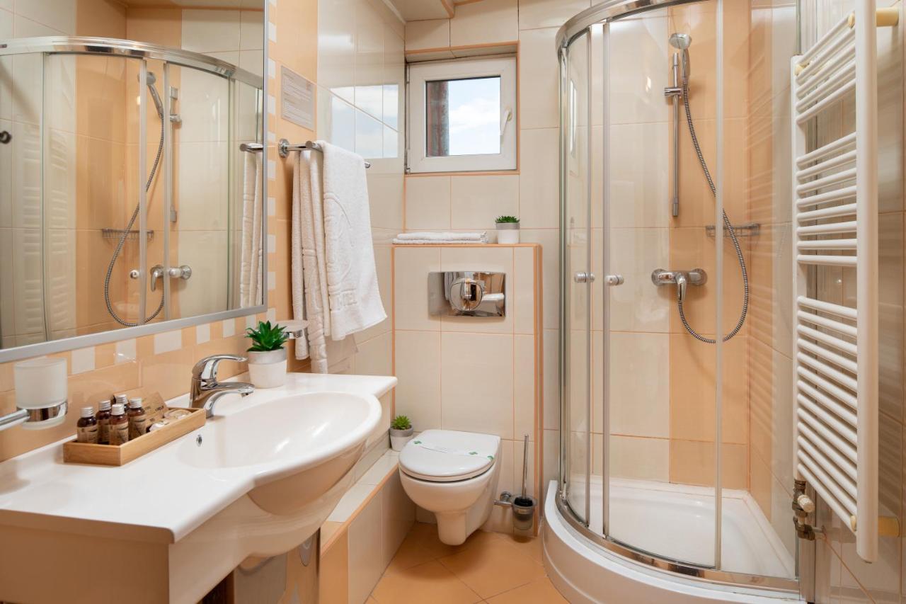 Standard Double or Twin Room Balcony