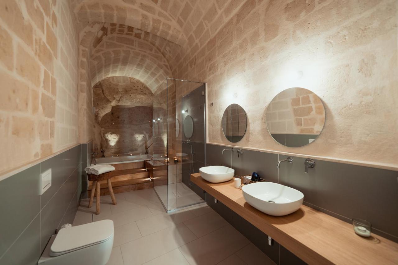 Double Room Spa Bath