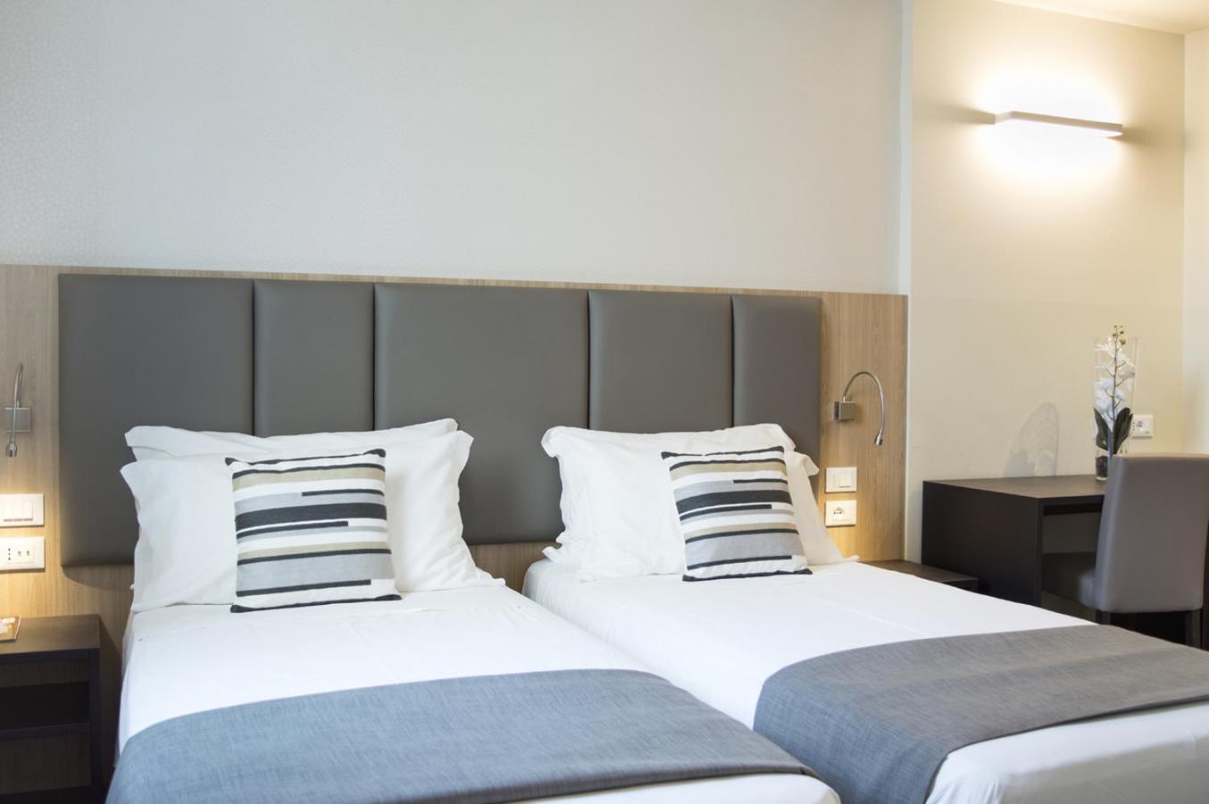 Double Room,1209694687:JPEG