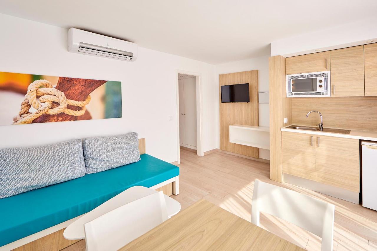 One-Bedroom Apartment Sea View Terrace