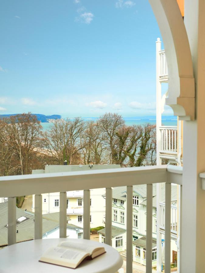 Doppelzimmer seeseitig mit Balkon