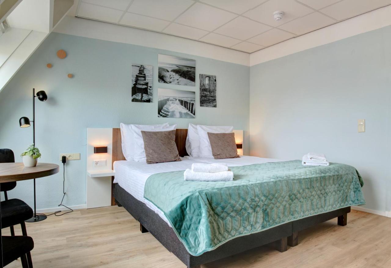 Standard Double Room,991514038:JPEG