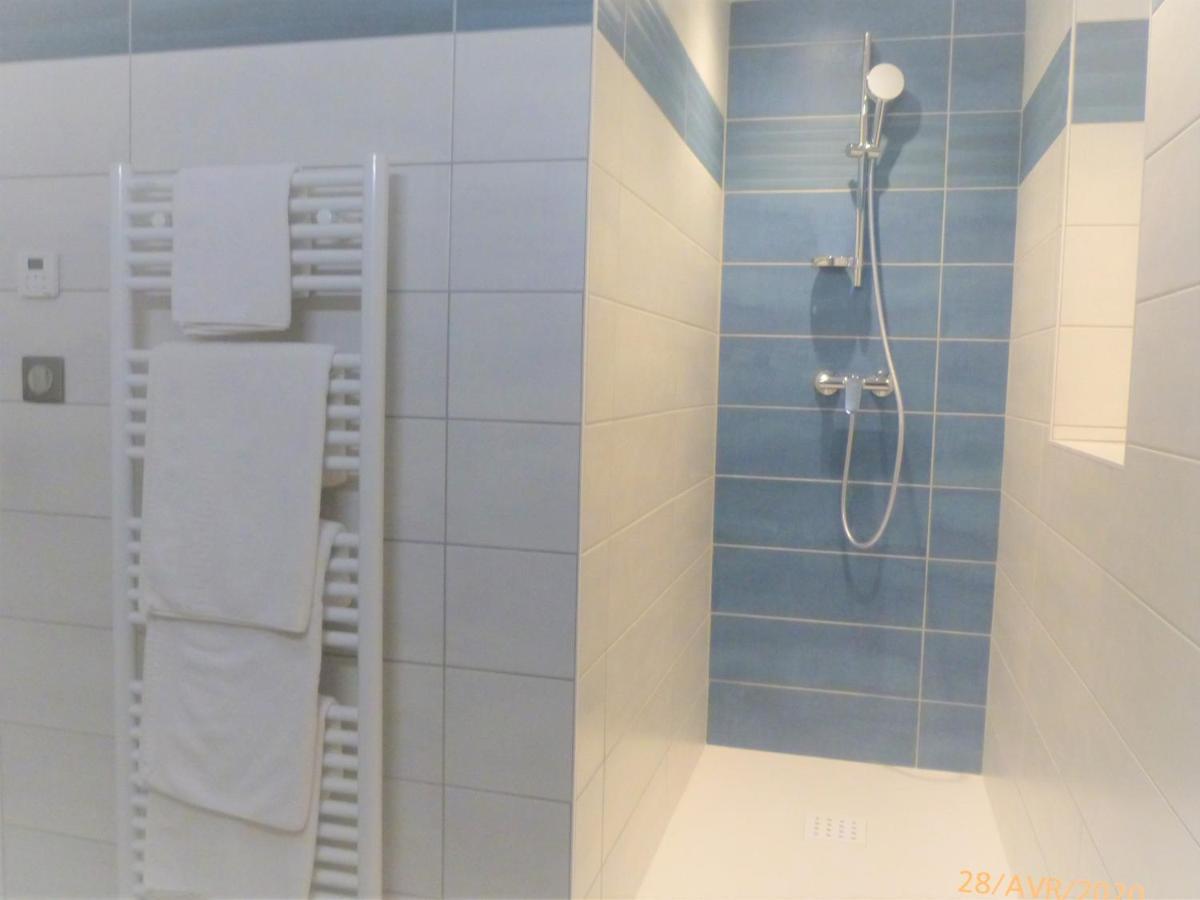 Family Room,1333596902:JPEG