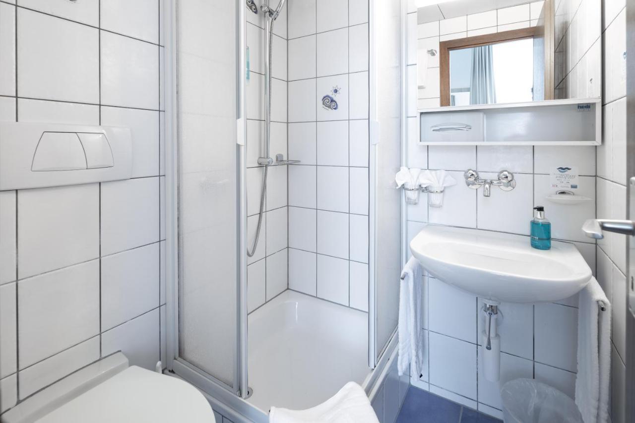 Deluxe Double Room Air Conditioning