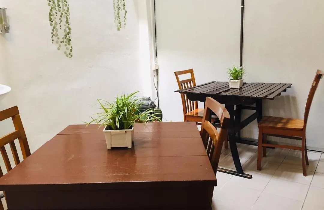 Travellers Diary Guesthouse-1